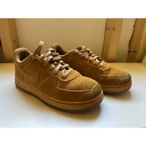 Nike (Youth 1)
(PS) Nike Force 1 LV8 3 'Wheat' BQ5486-700.  (G)
